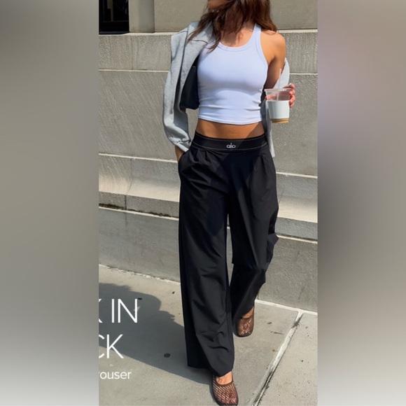 ALO Yoga Black trouser pants